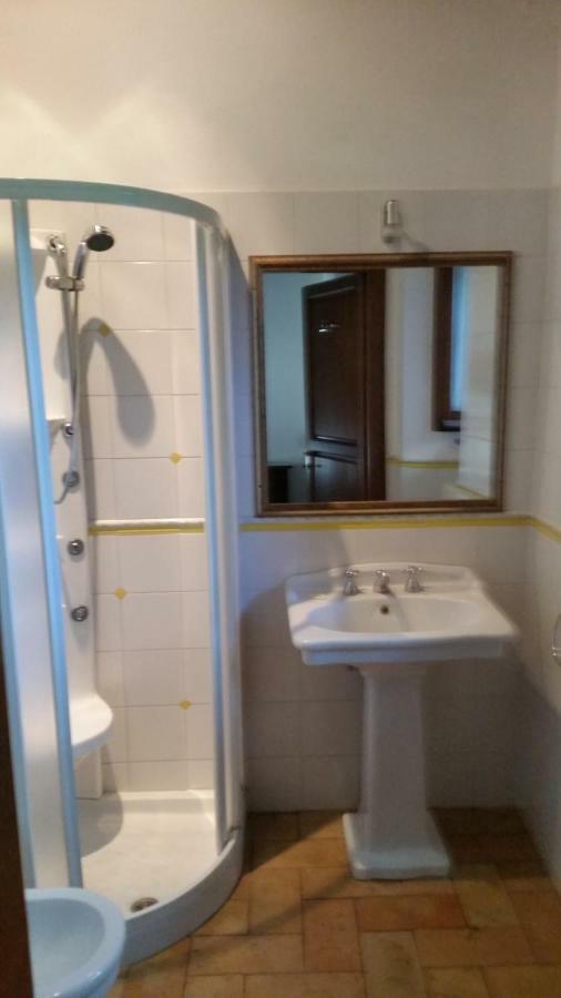 Brigolante Guest Apartments Assisi Room photo
